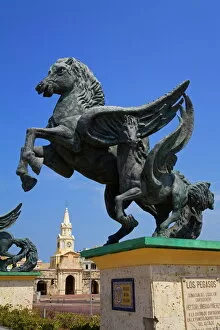 Images Dated 3rd March 2008: Pegasus statue and Clock Tower, Old Walled City District, Cartagena City
