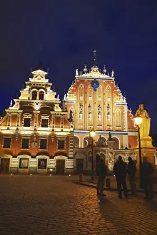 Ratslaukums Prints: People standing outside House of Blackheads in Town Hall Square (Ratslaukums)