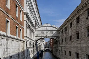 Connections Prints: Perspective of the Bridge of Sighs