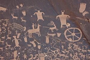 Images Dated 14th May 2010: Petroglyphs on Newspaper Rock, Newspaper Rock Recreation Area, Utah, United States of America