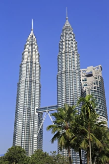Petronas Towers, Kuala Lumpur, Malaysia, Southeast Asia, Asia