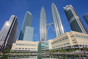 Petronas Twin Towers, Kuala Lumpur, Malaysia, Southeast Asia, Asia