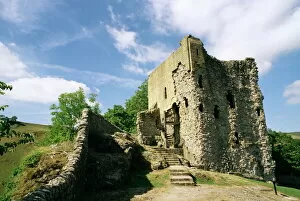 Rural Location Collection: Peveril Castle, Castleton, Peak District, Derbyshire, England, United Kingdom, Europe