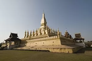 Images Dated 9th January 2008: Pha That Luang, Vientiane, Laos, Indochina, Southeast Asia, Asia