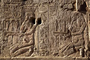 Relief Prints: Pharaoh making an Offering on right