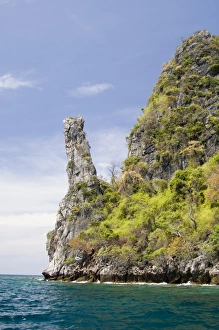 Images Dated 20th January 2000: Phi Phi Lay Island