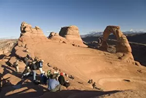 Images Dated 21st October 2009: Photographers waiting for the sunset, Delicate Arch, Arches National Park