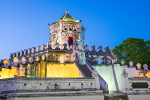 Stairs Prints: Phra Sumen Fort (Pom Pra Sumen) at night, Bangkok, Thailand, Southeast Asia, Asia