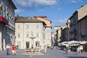 Le Marche Prints: Piazza Arringo, Ascoli Piceno, Le Marche, Italy, Europe