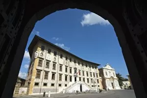 Images Dated 4th July 2008: Piazza dei Cavalieri, Scuola Normale University, Pisa, Tuscany, Italy, Europe