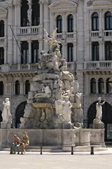 Piazza dell Unita d Italia, Trieste, Friuli-Venezia Giulia, Italy, Europe