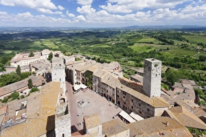San Gimignano Prints: Piazza della Cisterna, San Gimignano, UNESCO World Heritage Site, Siena Province