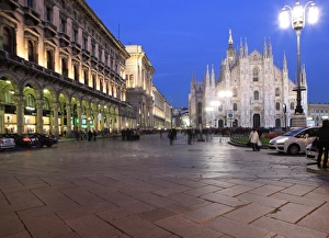 Lamp Post Prints: Piazza Duomo at dusk, Milan, Lombardy, Italy, Europe
