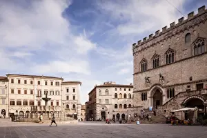 Piazza Prints: Piazza IV Novembre, The Palazzo dei Priori and the Fontana Maggiore, Perugia, Umbria