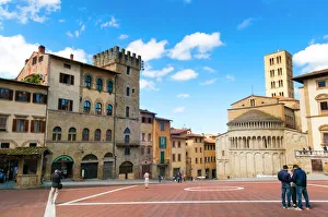 Arezzo Prints: Piazza Vasari (Piazza Grande), Arezzo, Tuscany, Italy, Europe