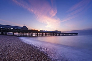 Hastings Prints: The pier at Hastings at dawn, Hastings, East Sussex, England, United Kingdom, Europe