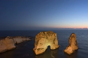Stack Prints: Pigeon rocks (Rawcheh rocks)