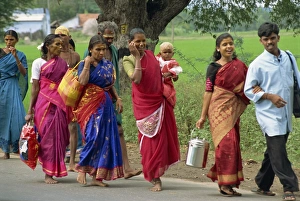 Bare Foot Prints: Pilgrims on road to temple