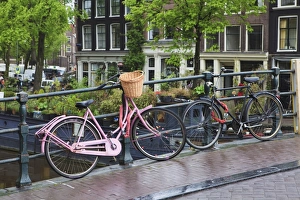 Bicycles Prints: Pink bicycle, Brouwersgracht, Amsterdam, Netherlands, Europe