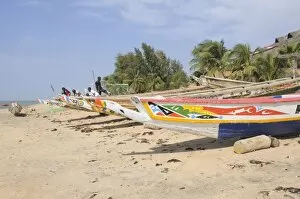 Images Dated 2nd January 2009: Pirogues or fishing boats, Fishing Village, Saly, Senegal, West Africa, Africa
