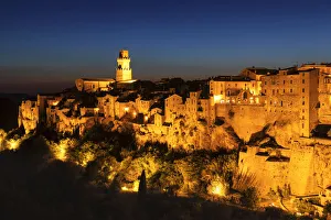 Pitigliano Prints: Pitigliano, Maremma, Grosseto District, Tuscany, Italy, Europe
