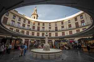 Valencia Prints: Placa Redonda (The Round Square), Valencia, Spain, Europe