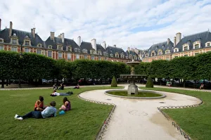 Parks Prints: Place des Vosges, Marais Quarter, Paris, France, Europe
