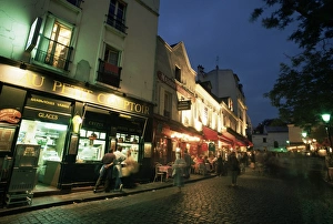 The Place du Teatre