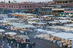 Images Dated 7th April 2010: Place Jemaa El Fna (Djemaa El Fna), Marrakech, Morocco, North Africa, Africa