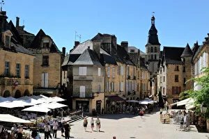 Street Scenes Prints: Place de la Liberte in the old town, Sarlat, Dordogne, France, Europe