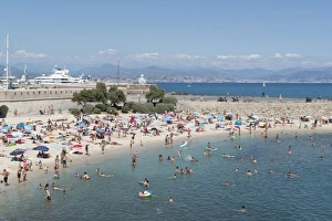 Plage de la Gravette, Antibes, Alpes-Maritimes, Cote d Azur, Provence, French Riviera