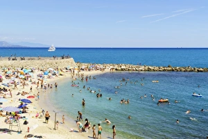 Alpes Maritimes Prints: Plage de la Gravette, Antibes, Alpes Maritimes