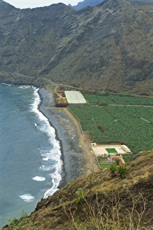 La Gomera Prints: Playa de Hermigua, La Gomera, Canary Islands, Spain, Atlantic Ocean, Europe