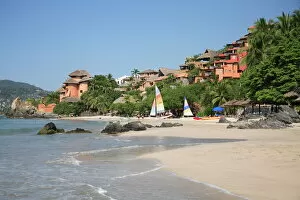 Images Dated 8th November 2008: Playa La Ropa, Zihuatanejo, Guerrero state, Mexico, North America
