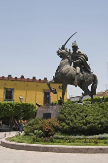 Images Dated 24th April 2008: Plaza de Allende, a square near Templo de Nuestra Senora de la Salud church