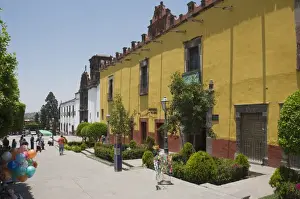 Guanajuato State Prints: Plaza de Allende, a square near Templo de Nuestra Senora de la Salud church