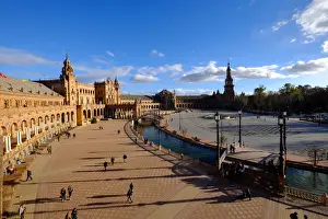 Plaza de Espana, built for the Ibero-American Exposition of 1929, Seville, Andalucia