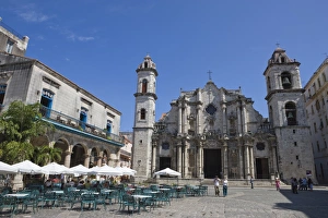 Old Havana Prints: Plaza de la Catedral with Cathedral, Old Havana, Cuba, West Indies, Central America