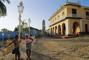 Easy Going Prints: Plaza Mayor / Main Square, Trinidad, Sancti Spiritus, Cuba