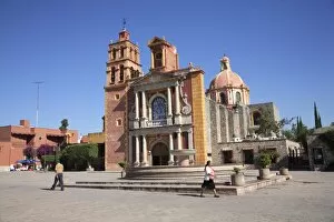 Images Dated 29th March 2009: Plaza Miguel Hidalgo, Parroquia de Santa Maria de la Asuncion, Tequisquipan