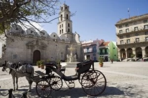 Images Dated 1st March 2009: Plaza San Francisco and Basilica Menor de San Francisco de Asis, Old Havana