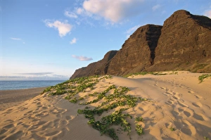 Kauai Prints: Polihale Beach, Kauai, Hawaii, Hawaiian Islands, United States of America
