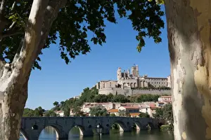 Pont Vieux Prints: Pont Vieux over the River Orb with St. Nazaire Cathedral in Beziers, Languedoc-Roussillon