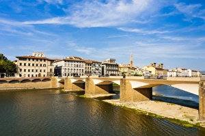 Ponte alla Carraia over the Arno River, Florence, UNESCO World Heritage Site, Tuscany, Italy, Europe