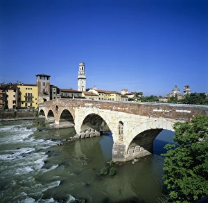 The Pietra Bridge over the River Adige in the town of Verona, Veneto, Italy, Europe