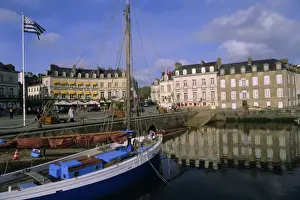 Gulf Prints: Port area, town of Vannes, Golfe du Morbihan (Gulf of Morbihan), Brittany, France, Europe