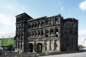 Porta Nigra