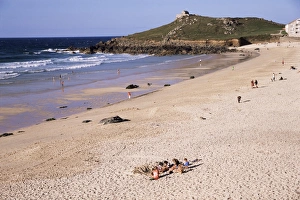 Porthmeor Beach and St. Ives Head, St. Ives, Cornwall, England, United Kingdom, Europe