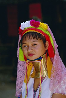 Portrait of a Long necked Padaung tribe woman