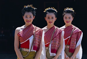 Portrait of three traditional Thai dancers